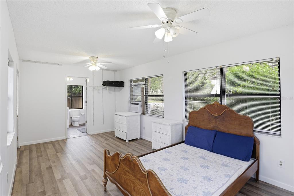 8096 Southwest County Road 18 Hampton, FL 32044 - Photo 40 of 60