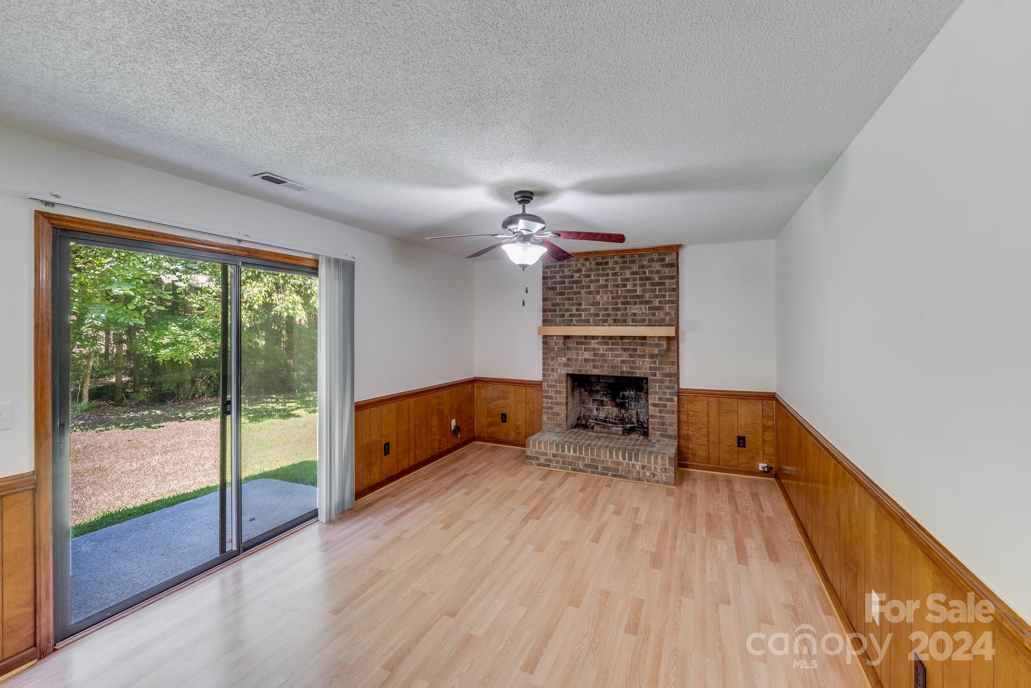 911 Foxborough Road Charlotte, NC 28213 - Photo 11 of 33