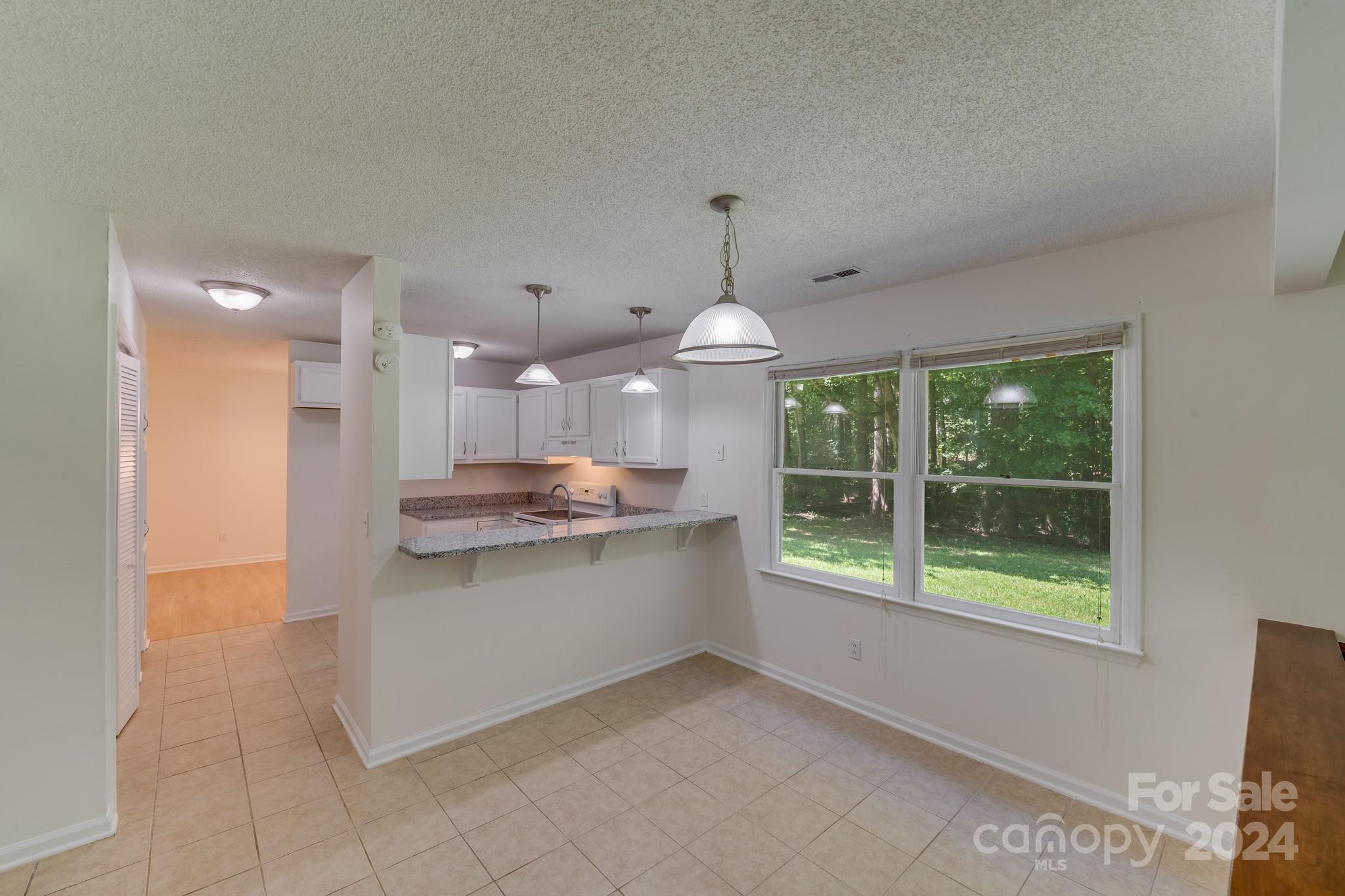 911 Foxborough Road Charlotte, NC 28213 - Photo 22 of 33