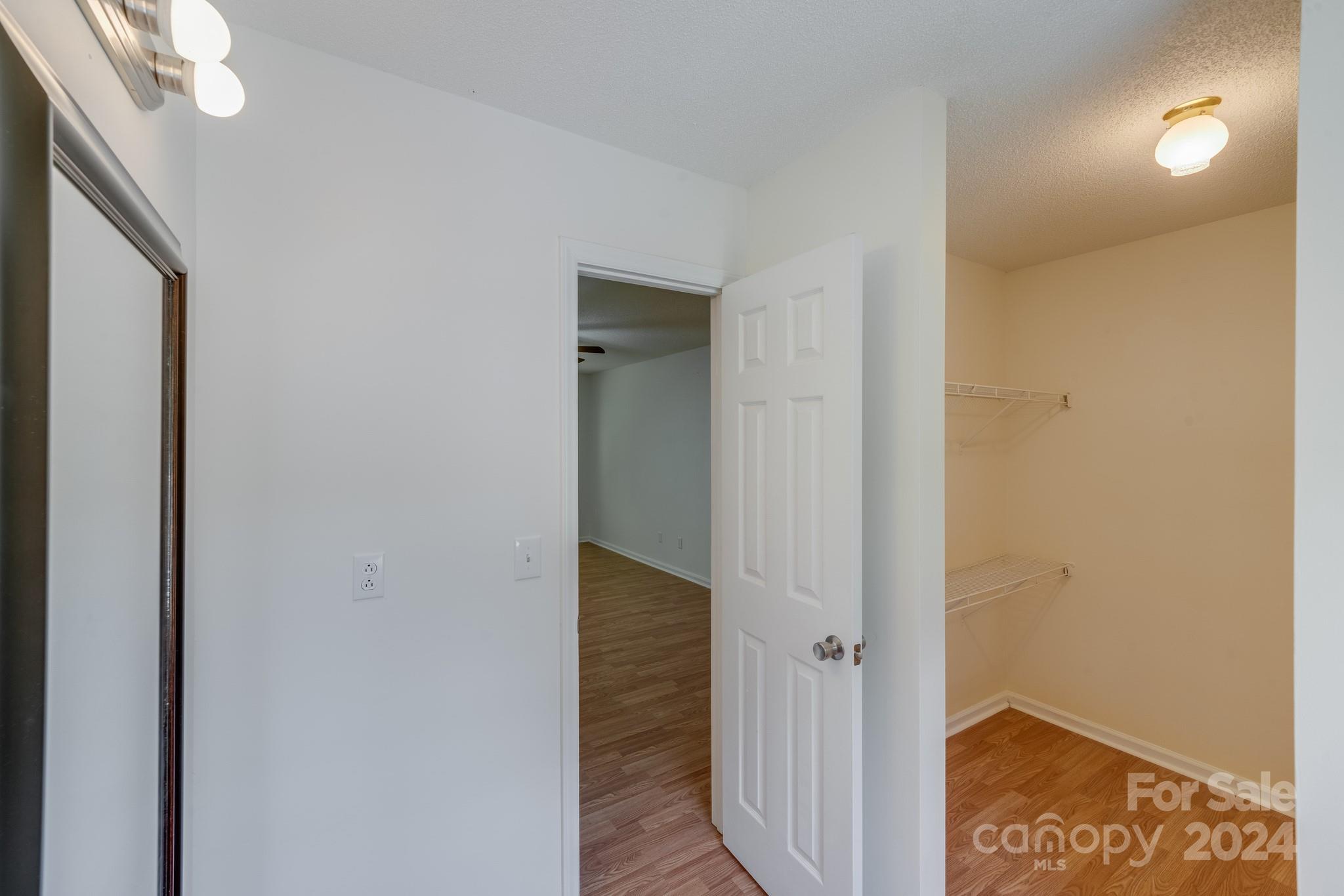 911 Foxborough Road Charlotte, NC 28213 - Photo 25 of 33