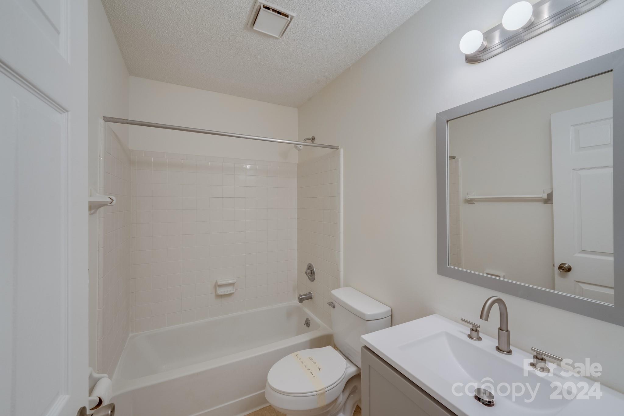 911 Foxborough Road Charlotte, NC 28213 - Photo 27 of 33