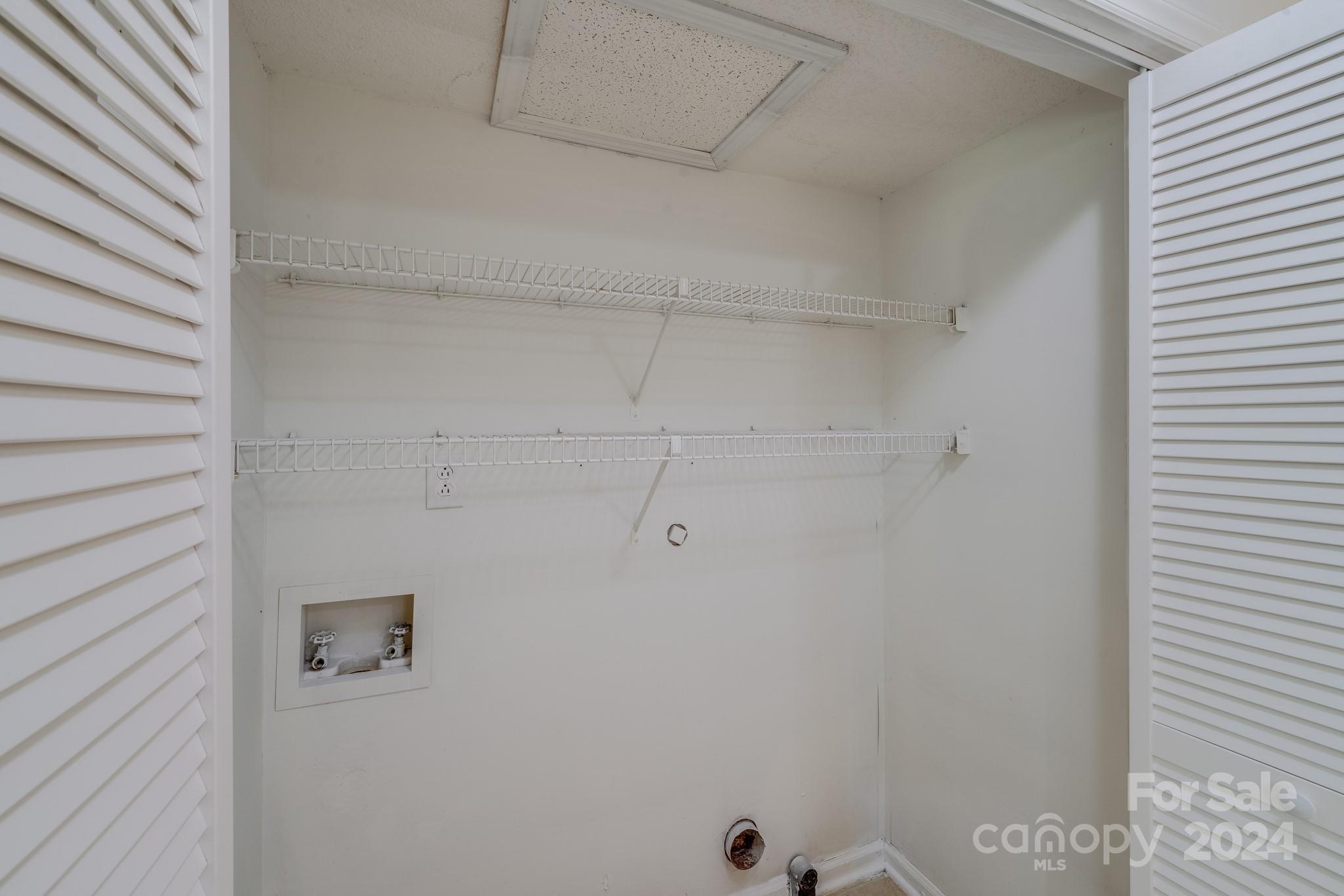 911 Foxborough Road Charlotte, NC 28213 - Photo 29 of 33