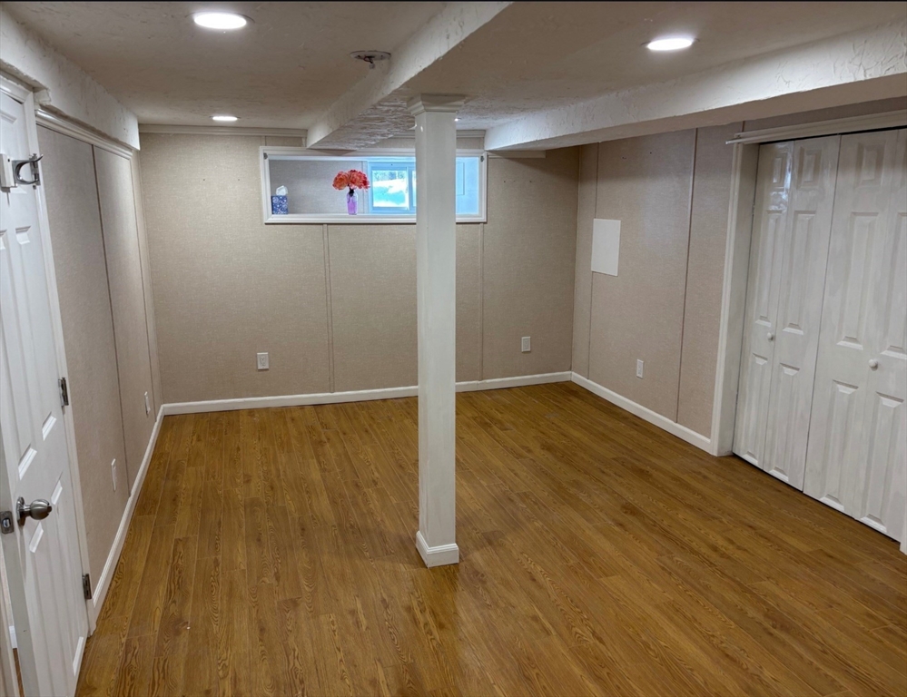 10 Bates Hill Road Sturbridge, MA 01518 - Photo 22 of 29