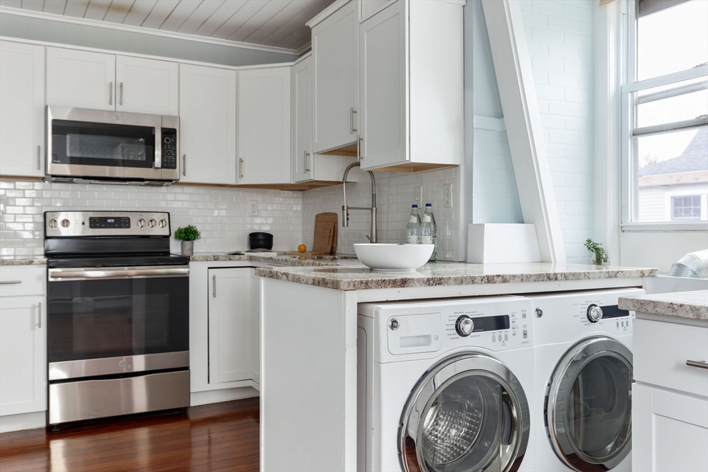 16 Peirce Road, Unit 3 Lynn, MA 01902 - Photo 2 of 20 Gallery Image 2