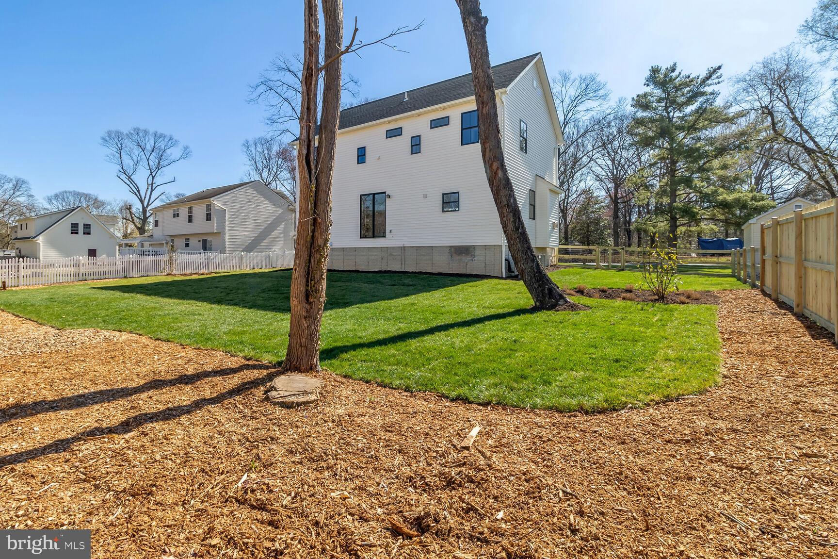 7844 Bertha Road Pasadena, MD 21122 - Photo 39 of 43 Back yard - deck to be built