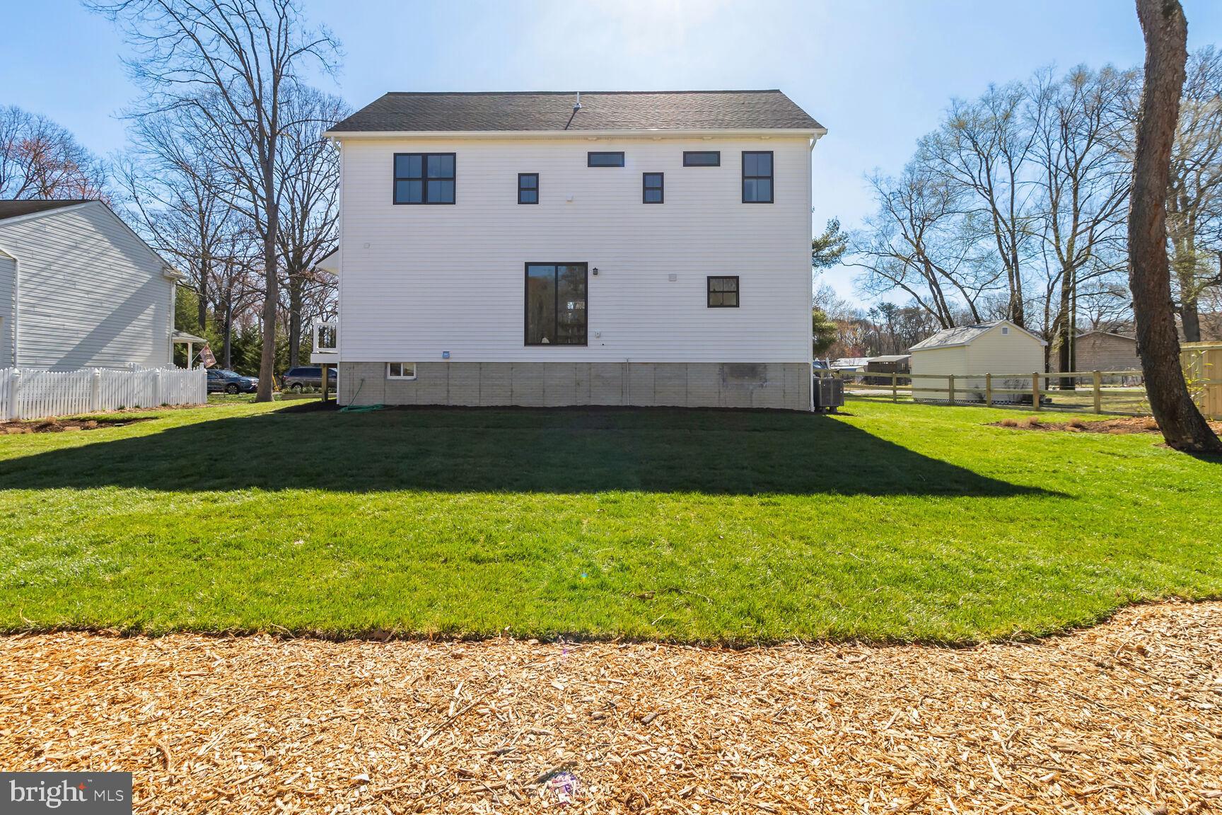 7844 Bertha Road Pasadena, MD 21122 - Photo 40 of 43 Gallery Image 40