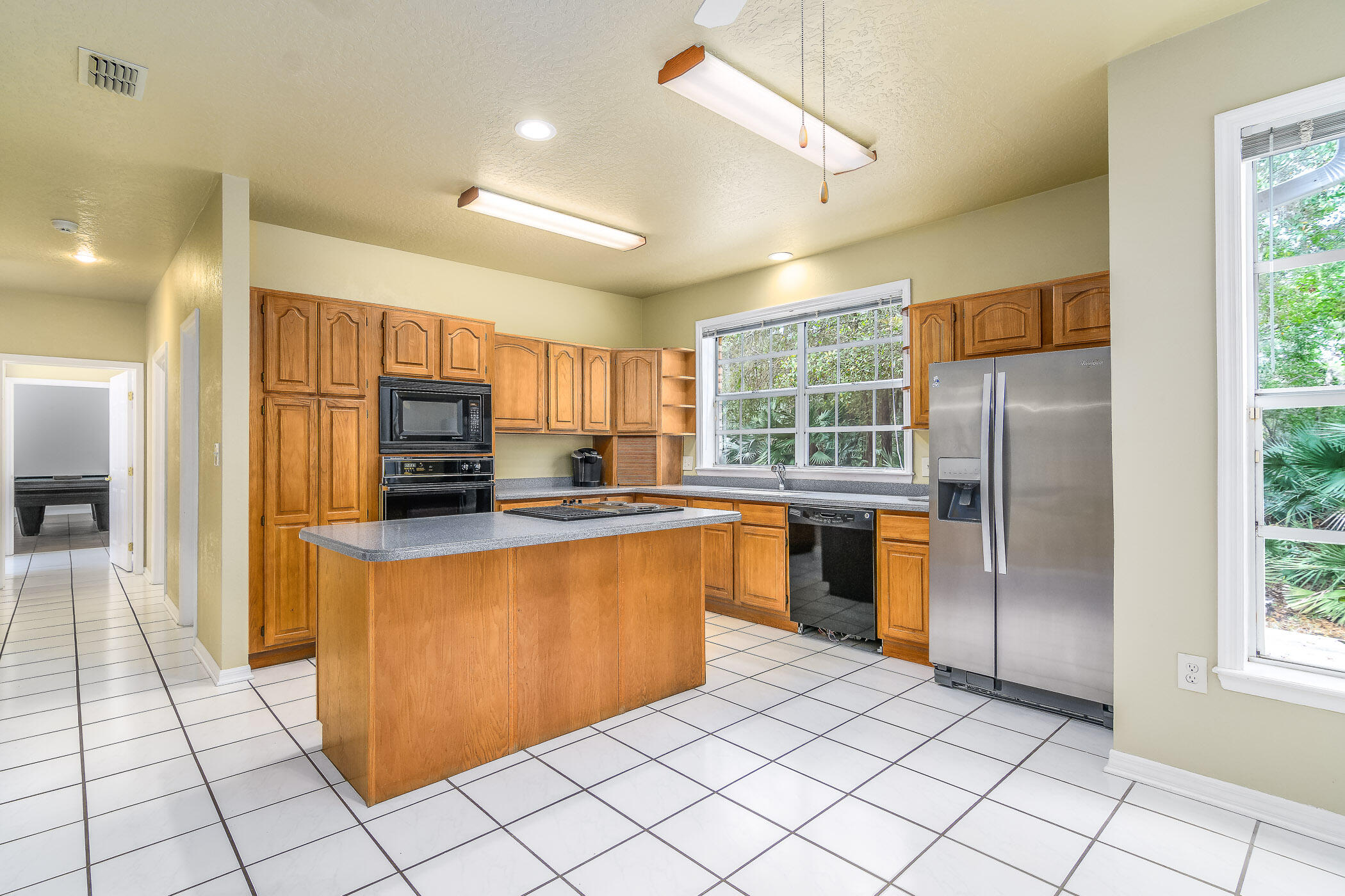 1840 Cox Road Cocoa, FL 32926 - Photo 19 of 72 Kitchen w/ breakfast nook