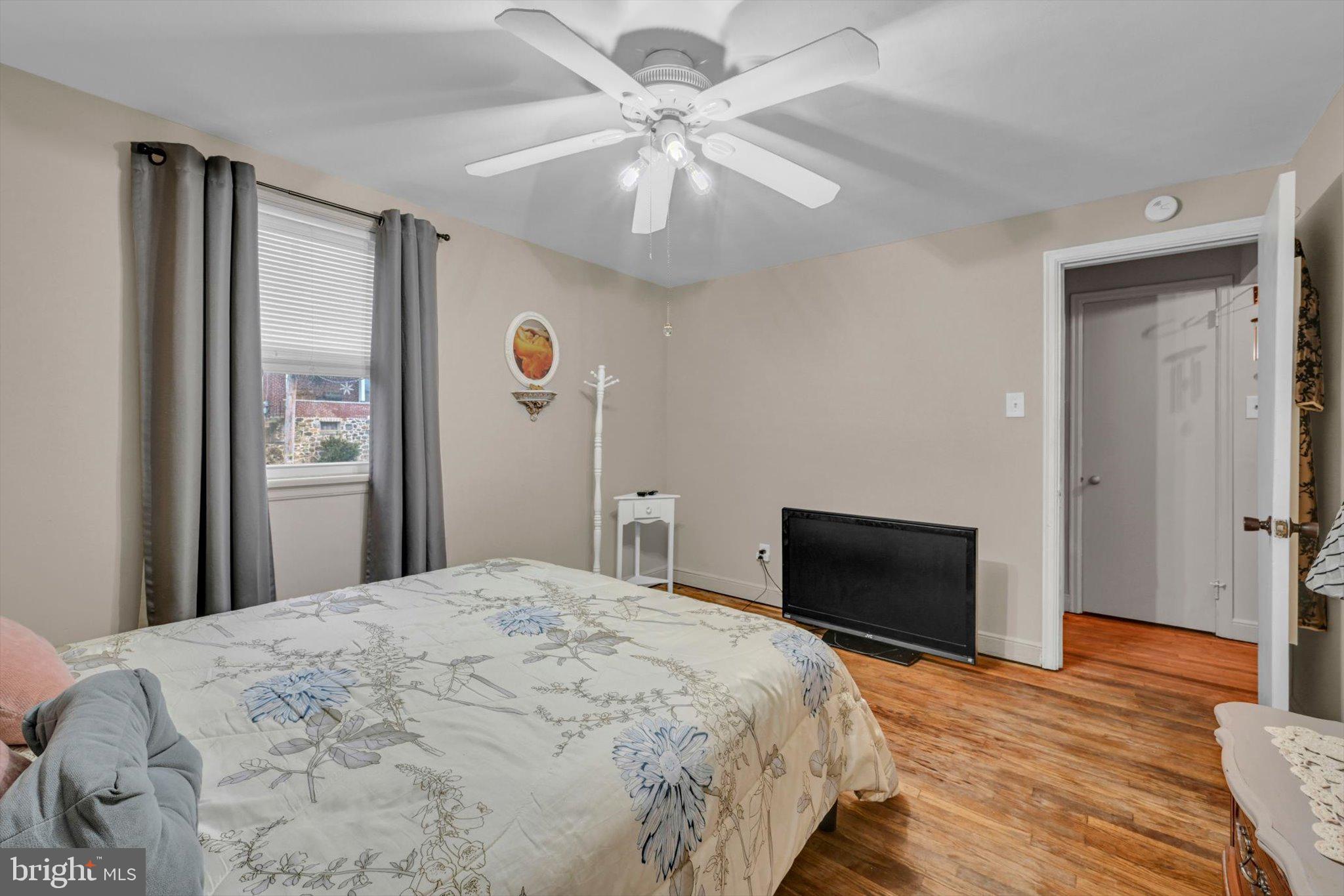 1425 North 13th Street Reading, PA 19604 - Photo 19 of 27