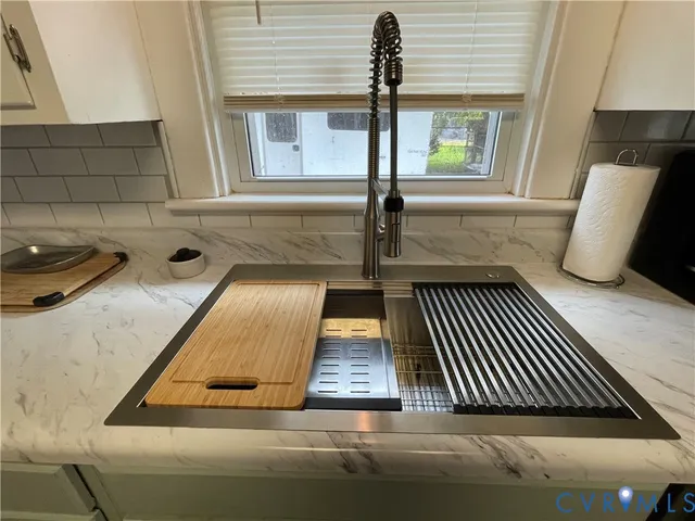 $349,900 | 145 Carroll Avenue, Colonial Heights, VA 23834