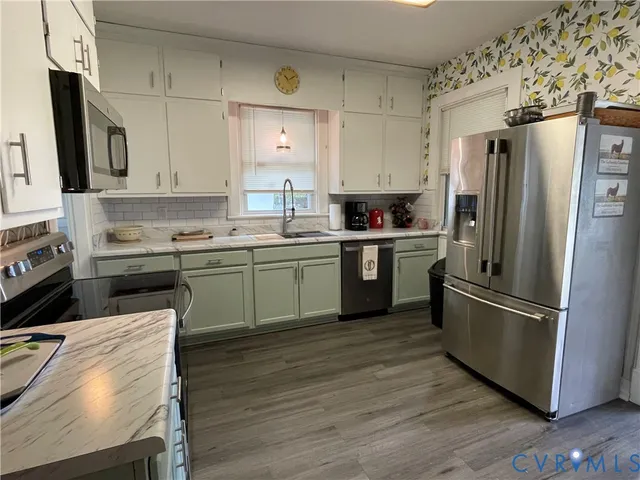 $349,900 | 145 Carroll Avenue, Colonial Heights, VA 23834