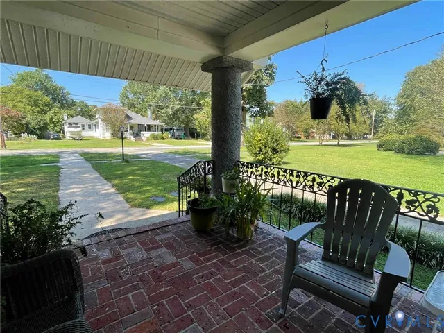 $349,900 | 145 Carroll Avenue, Colonial Heights, VA 23834