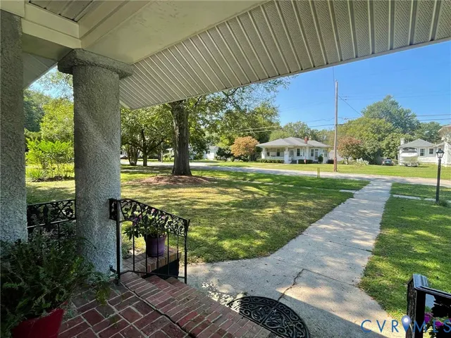 $349,900 | 145 Carroll Avenue, Colonial Heights, VA 23834