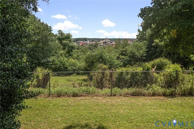 $349,900 | 145 Carroll Avenue, Colonial Heights, VA 23834