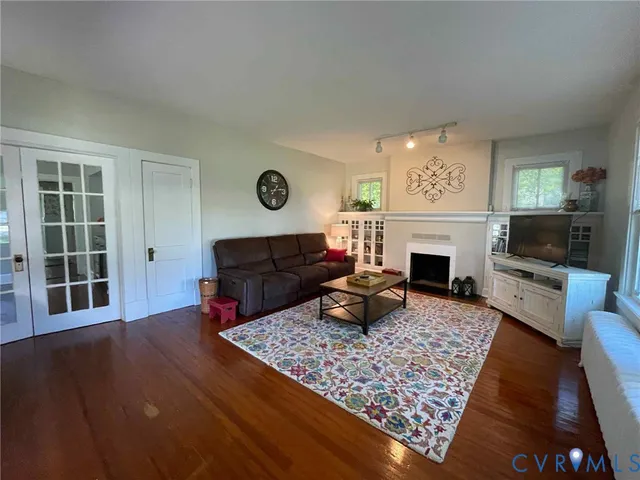 $349,900 | 145 Carroll Avenue, Colonial Heights, VA 23834