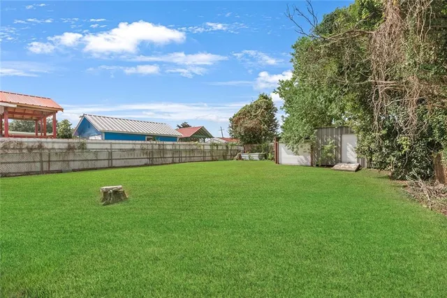 $149,000 | 52 Creagan Avenue, Gretna, LA 70053