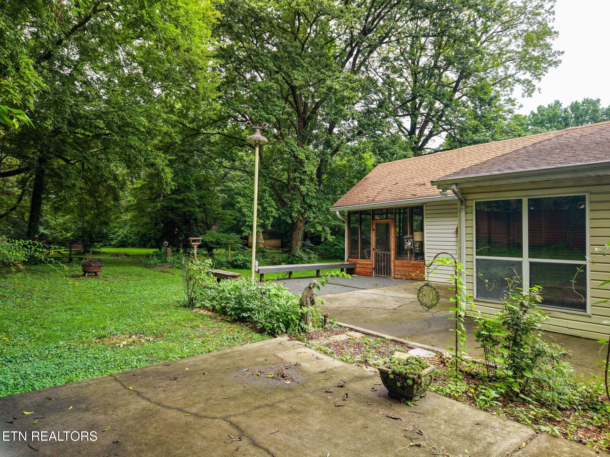 679 North Wright Road Alcoa, TN 37701 - Photo 20 of 34 Gallery Image 20