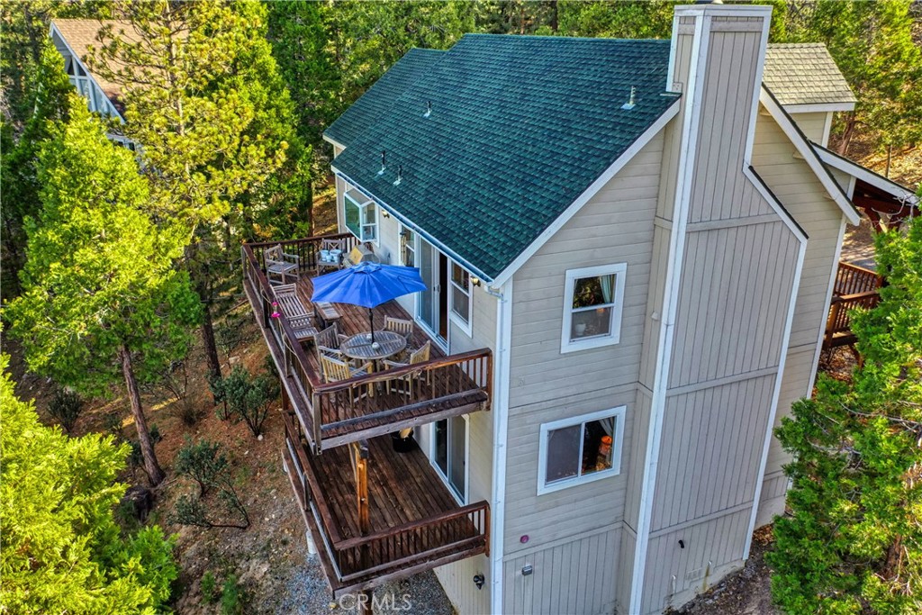 863 Grass Valley Road Lake Arrowhead, CA 92352 - Photo 29 of 35