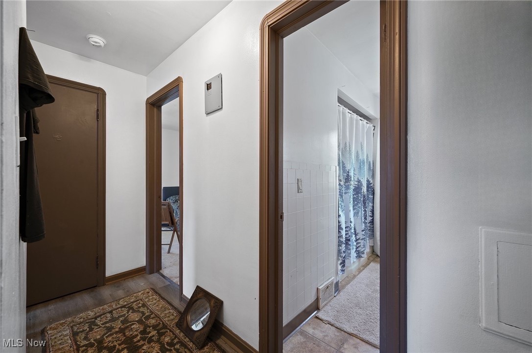 5886 State Road Cleveland, OH 44134 - Photo 14 of 26 Upstairs hallway