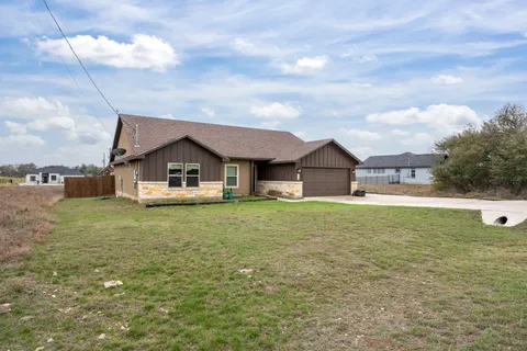 $375,000 | 113 Antonio Perez, Blanco, TX 78606