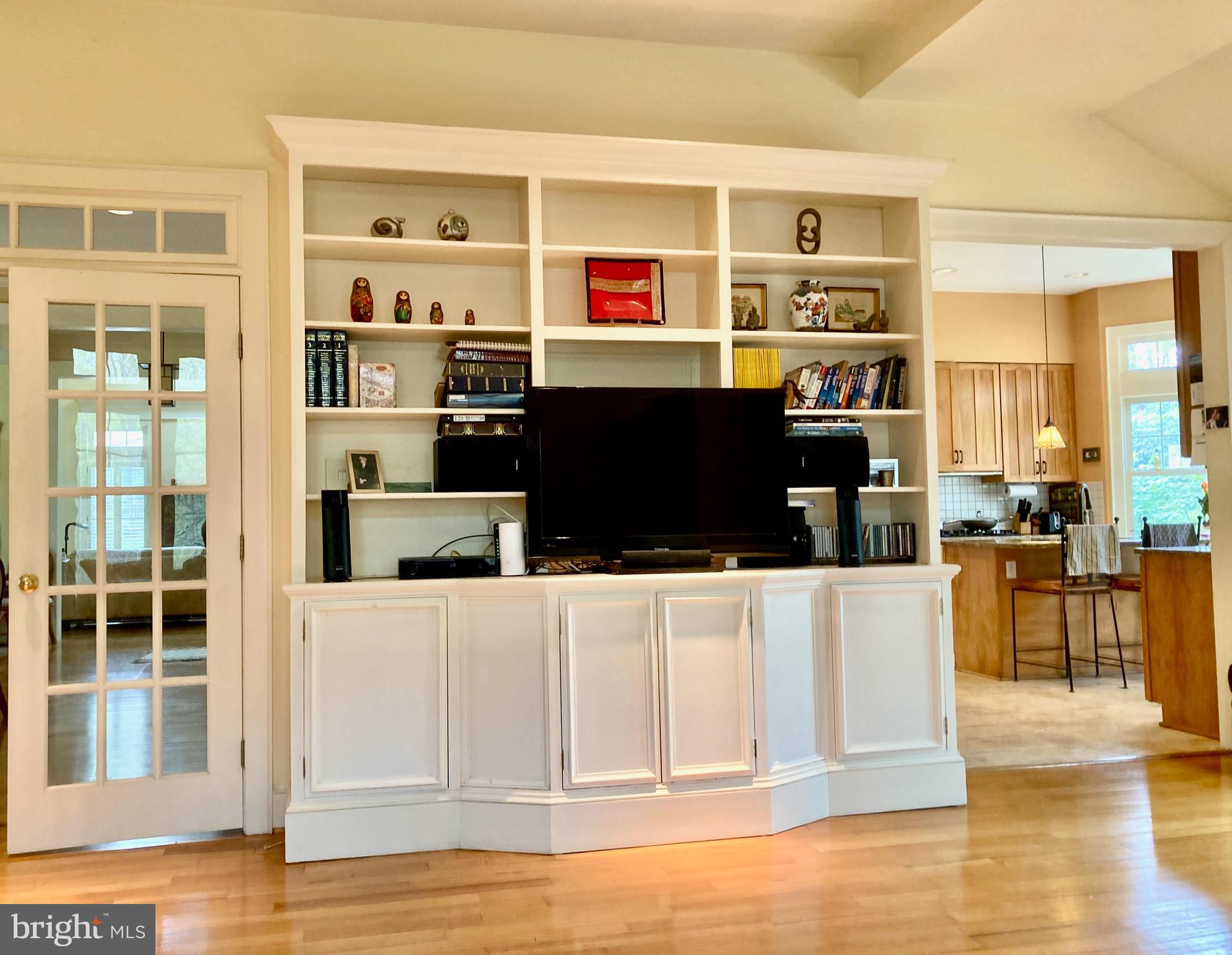 6306 Valley Road Bethesda, MD 20817 - Photo 30 of 74 a living room with wooden floor and furniture