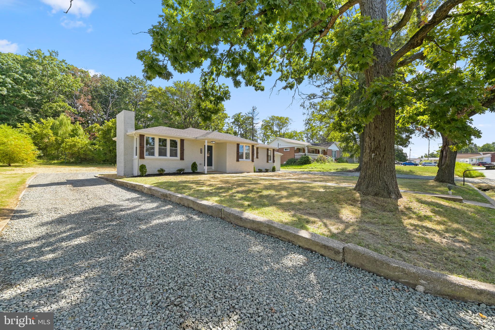 924 Rosedale Avenue Rosedale, MD 21237 - Photo 45 of 51 2nd driveway
