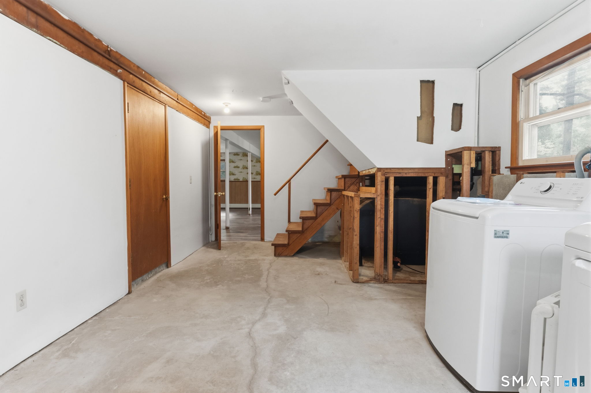 110 Lambtown Road Groton, CT 06355 - Photo 37 of 40