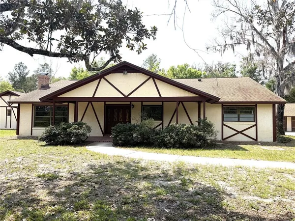 $675,000 | 301 Shady Woods Road, Geneva, FL 32732