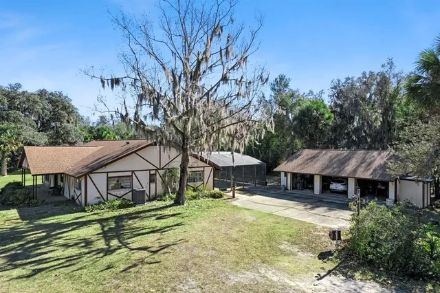 $700,000 | 301 Shady Woods Road, Geneva, FL 32732