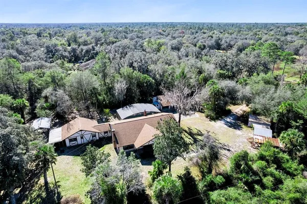 $675,000 | 301 Shady Woods Road, Geneva, FL 32732