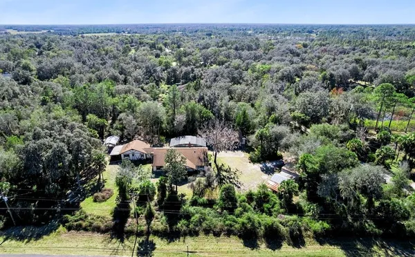 $675,000 | 301 Shady Woods Road, Geneva, FL 32732