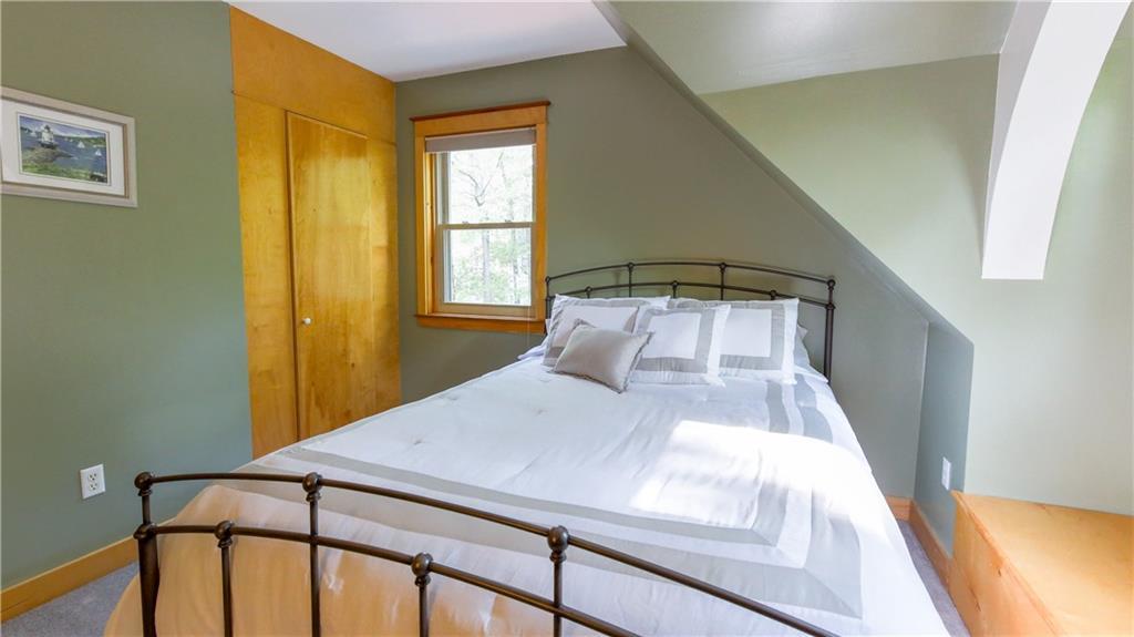 25 Shingle Way Portland, ME 04103 - Photo 22 of 31 First bedroom with built in reading nook