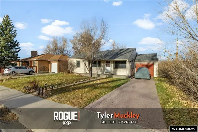 $230,000 | 1132 West 20th Street, Casper, WY 82604