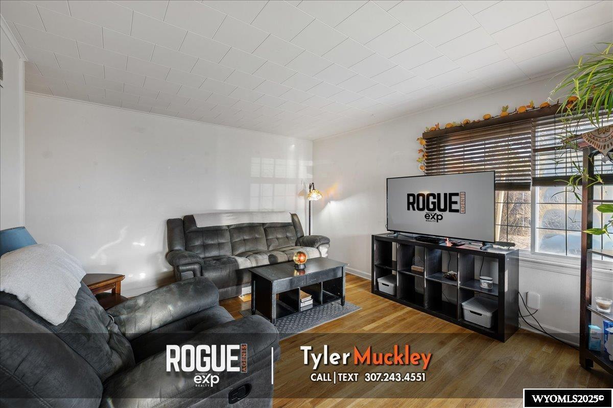 1132 West 20th Street Casper, WY 82604 - Photo 3 of 23