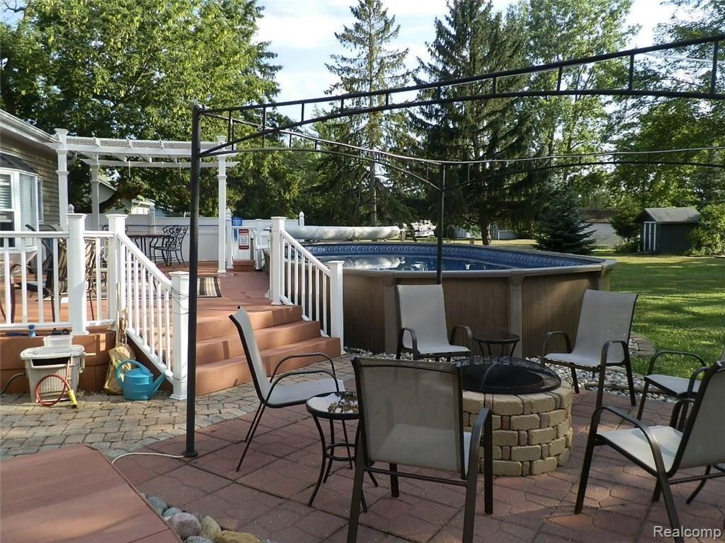 5426 Howe Road Grand Blanc, MI 48439 - Photo 20 of 64 5426 Howe.20