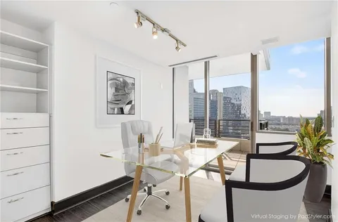 $717,000 | 700 Park Regency Place Northeast, Unit 2104, Atlanta, GA 30326