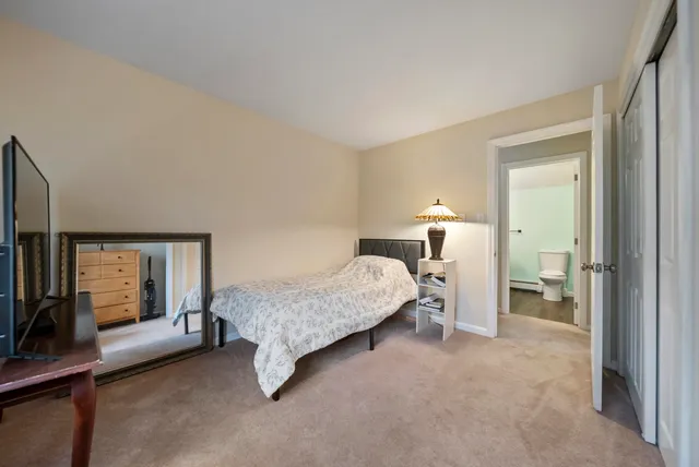 $329,900 | 69 Bayberry Lane, Londonderry, NH 03053