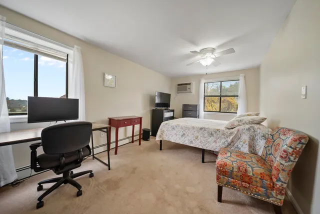 $329,900 | 69 Bayberry Lane, Londonderry, NH 03053