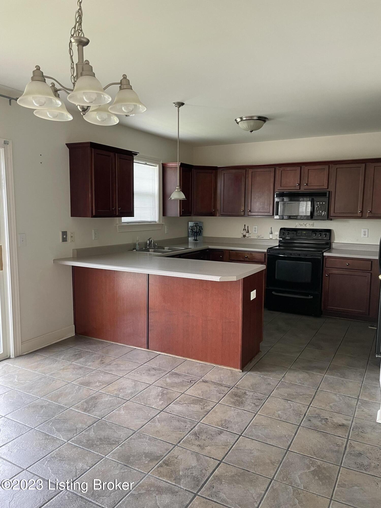 7904 Westbrook Road Louisville, KY 40258 - Photo 22 of 33 IMG_1564