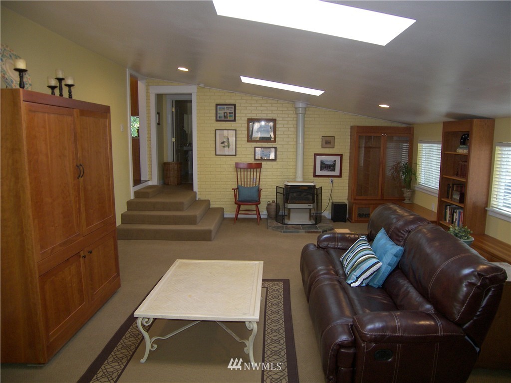 14432 158th Place Southeast Renton, WA 98059 - Photo 16 of 21