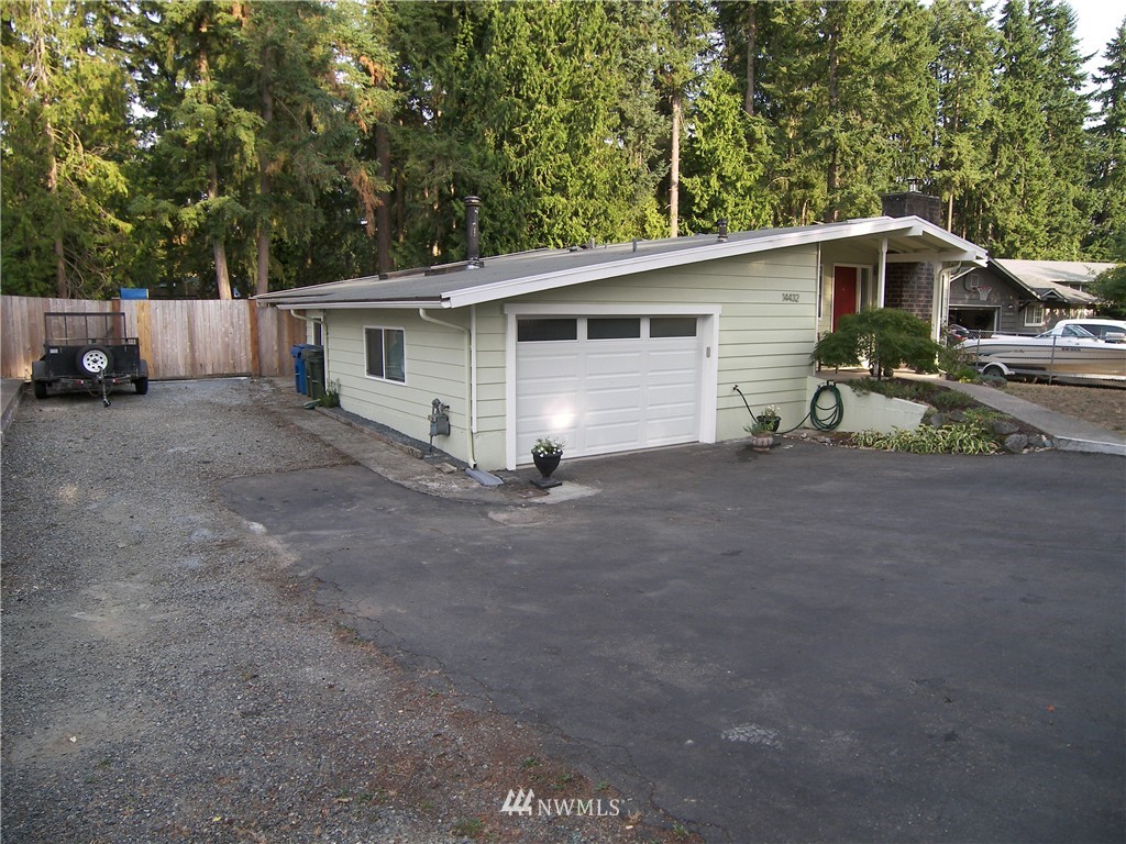 14432 158th Place Southeast Renton, WA 98059 - Photo 3 of 21