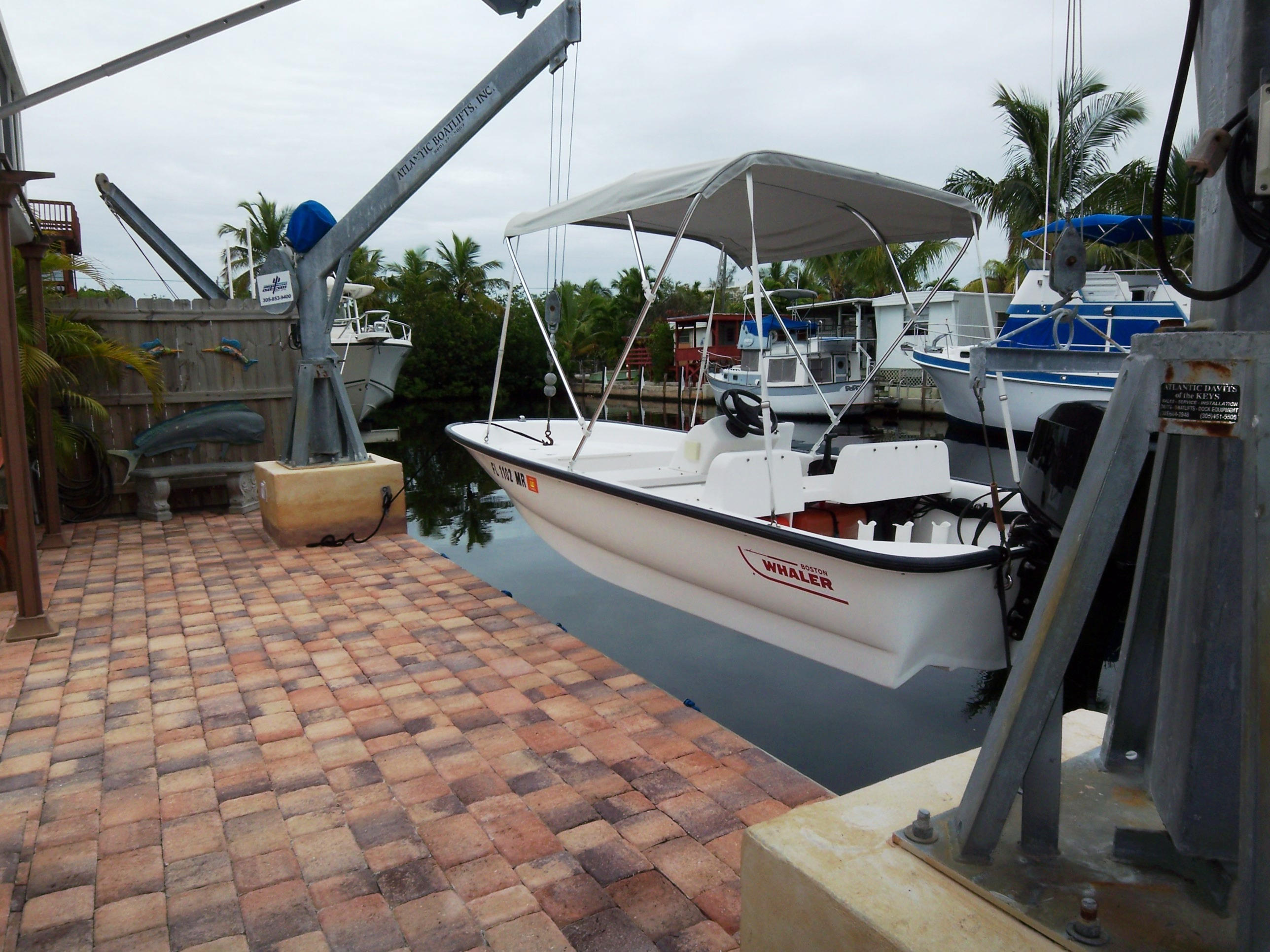 6 Snipe Road Key Largo, FL 33037 - Photo 20 of 27 davits on dock
