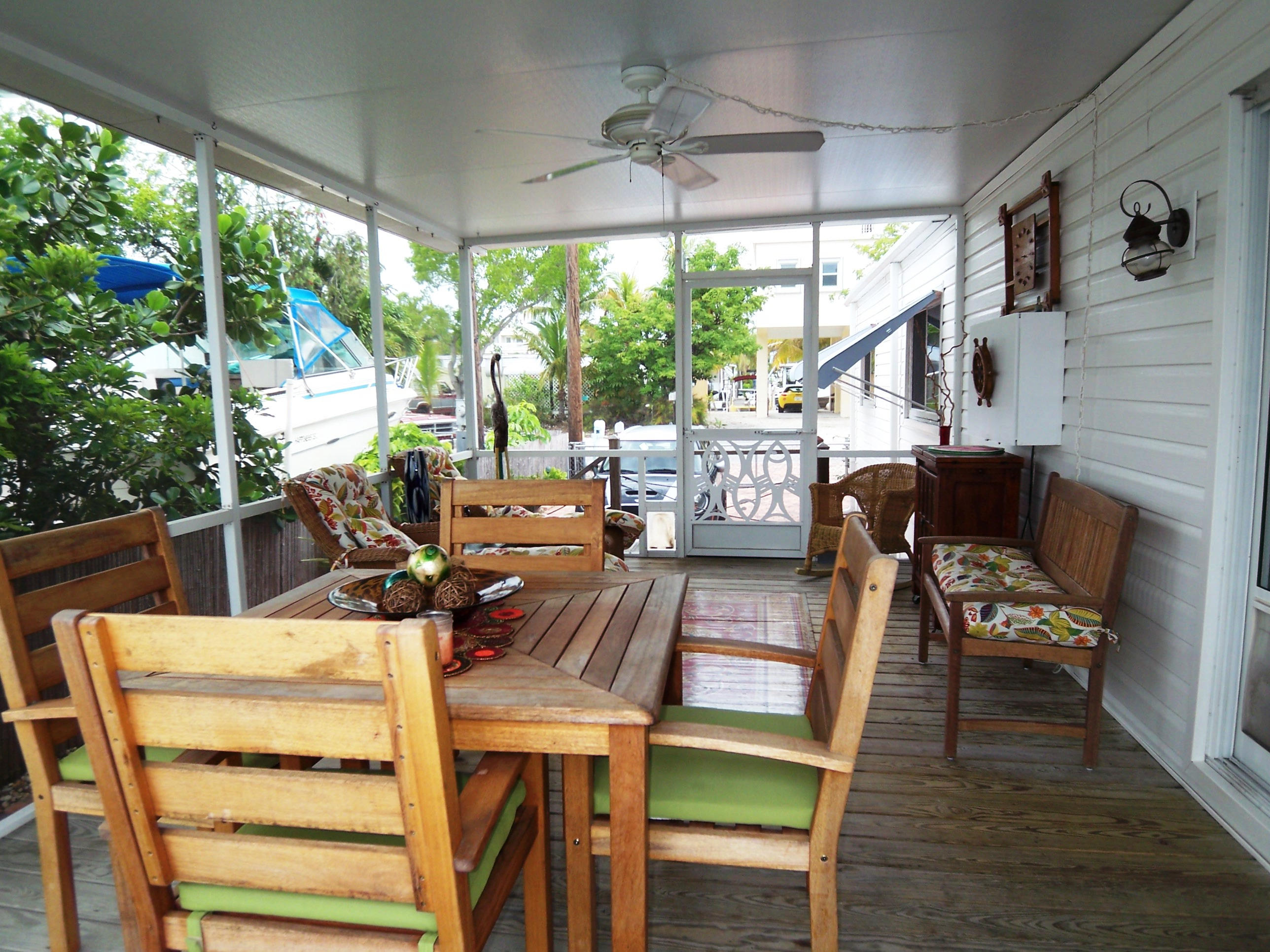 Screen Porch