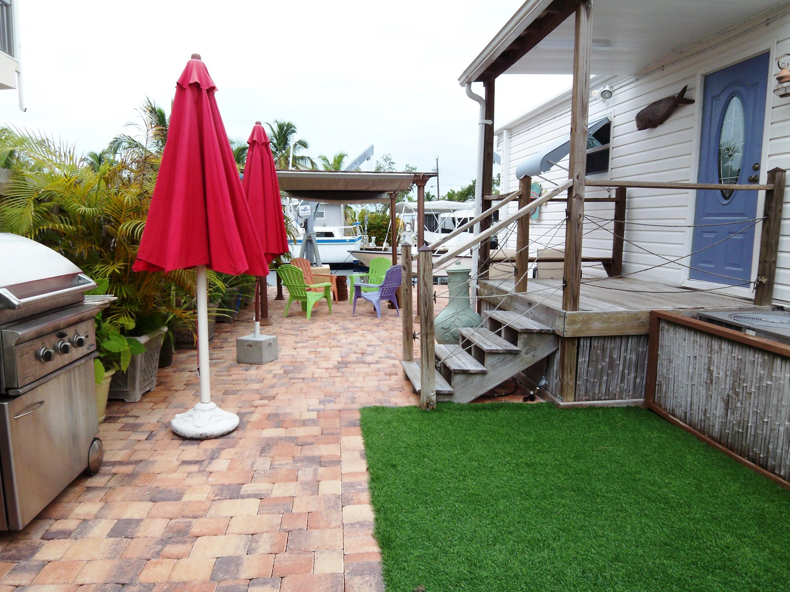 6 Snipe Road Key Largo, FL 33037 - Photo 23 of 27 Side yard