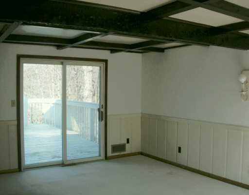 907 Harvard Road Monroeville, PA 15146 - Photo 2 of 7 Den/Family/Great Room.