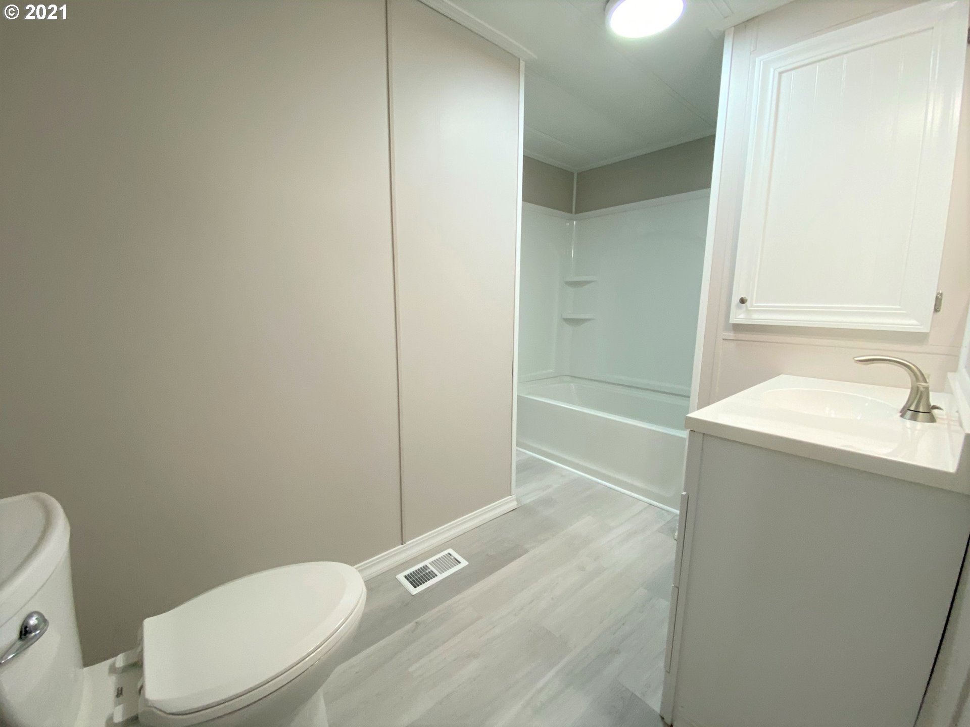 1590 Maple Street Florence, OR 97439 - Photo 17 of 25 Gallery Image 17