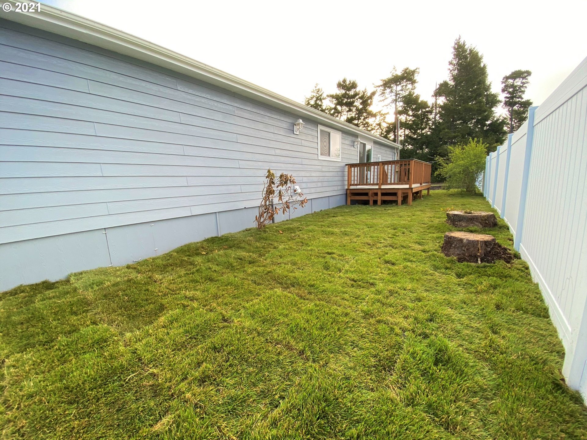 1590 Maple Street Florence, OR 97439 - Photo 22 of 25 Gallery Image 22