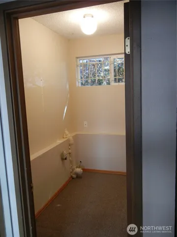 $379,950 | 1415 North 200th Street, Unit B1, Shoreline, WA 98133