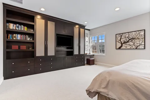 $1,695,000 | 1243 West Nelson Street, Chicago, IL 60657