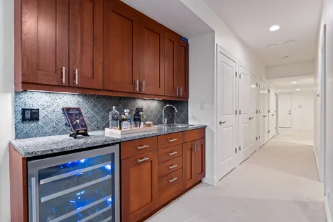 $1,695,000 | 1243 West Nelson Street, Chicago, IL 60657