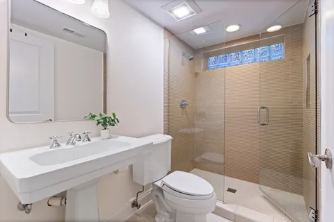 $1,695,000 | 1243 West Nelson Street, Chicago, IL 60657